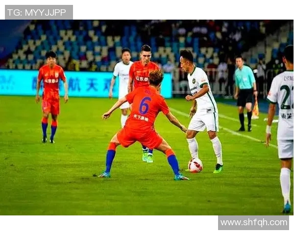 中超因一举动刷屏全网引热议 引发球迷热烈讨论与关注